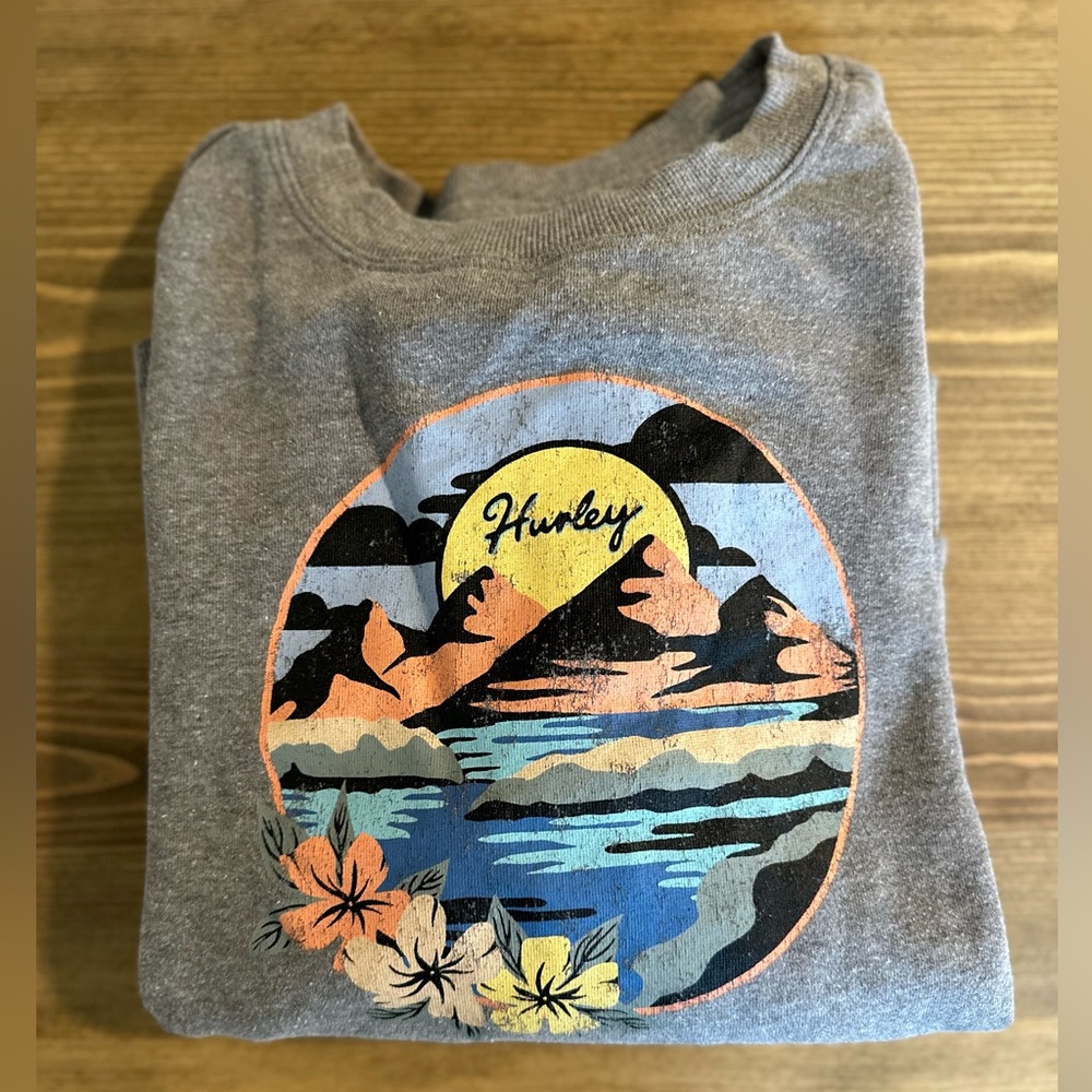 Hurley crewneck sweatshirt